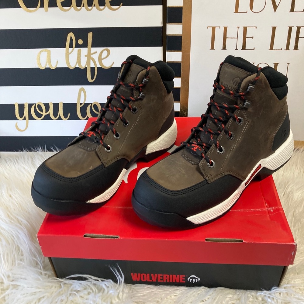 New Mens Wolverine
